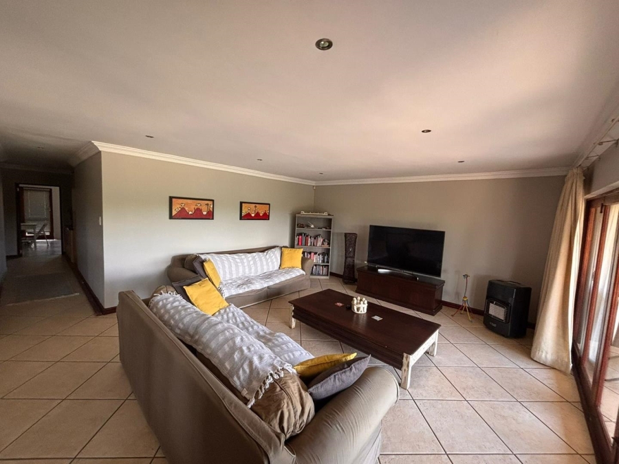 4 Bedroom Property for Sale in Schoemansville North West